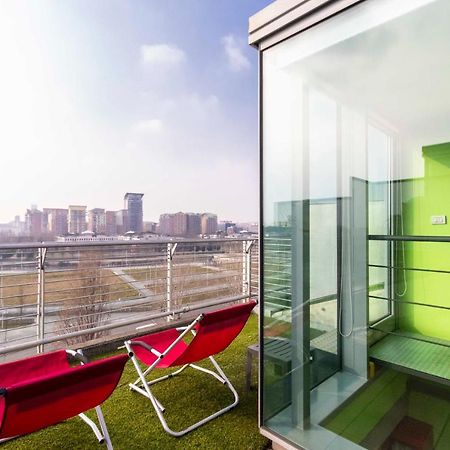 Dora Riverside Modern Apartment With Private Parking Торино Екстериор снимка